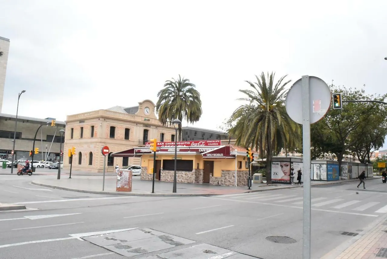 Appartamento Gálvez Flat, at principal railway station in Málaga 0*,  Spagna